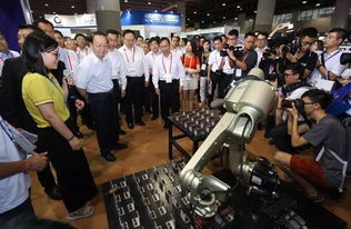 2017中国机器人产业创新峰会暨广州国际机器人智能装备及制造技术展览会成功举办，共绘工业机器人制造新蓝图